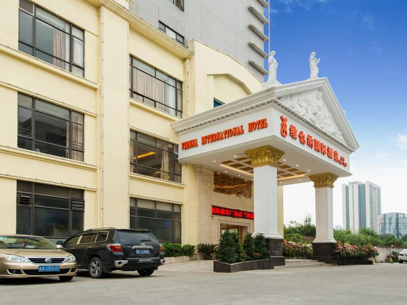Vienna Hotel Foshan Nanhai City Square Exterior photo